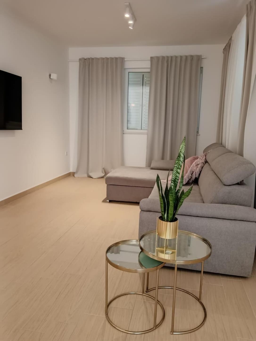 오라사크 House Pierro 아파트 외부 사진